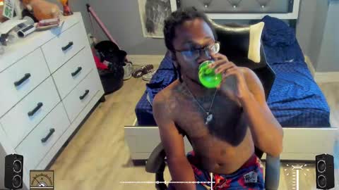 Snapshot of blaccanalmatters chatting on 09.09.25 Plant Base Streamers From Pennsylvania online show from 09.09.25