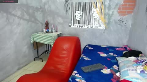 Snapshot of blacckandwhitte chatting on 02.11.25 blacckandwhitte online show from 02.11.25