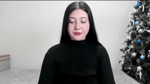 Snapshot of black_berry_bla_ck chatting on 12.21.24 black_berry_bla_ck online show from 12.21.24