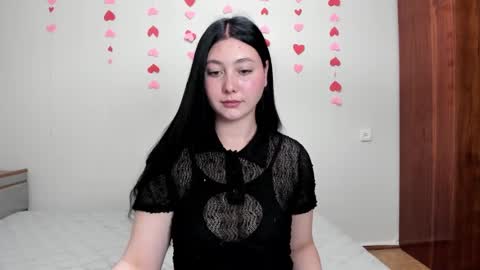 Snapshot of black_berry_bla_ck chatting on 03.05.25 black_berry_bla_ck online show from 03.05.25