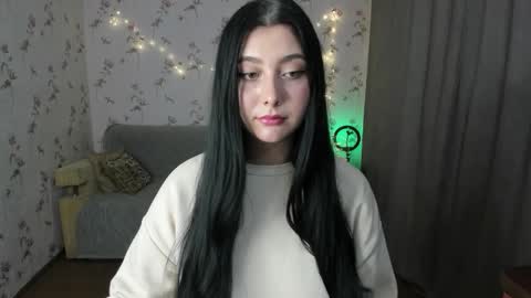 Snapshot of black_berry_bla_ck chatting on 11.04.25 black_berry_bla_ck online show from 11.04.25