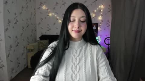 Snapshot of black_berry_bla_ck chatting on 11.22.25 black_berry_bla_ck online show from 11.22.25