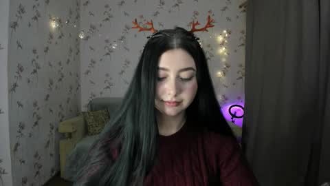 Snapshot of black_berry_bla_ck chatting on 12.20.25 black_berry_bla_ck online show from 12.20.25