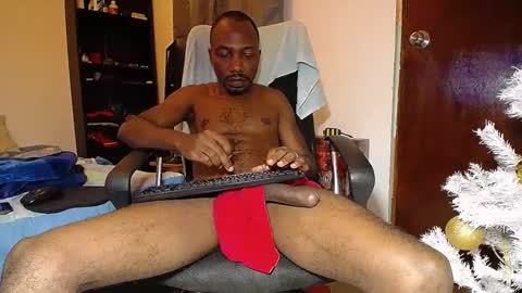 Snapshot of black_diamond_t chatting on 12.22.24 Black Diamond online show from 12.22.24