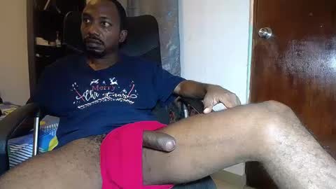 Snapshot of black_diamond_t chatting on 01.20.25 Black Diamond online show from 01.20.25