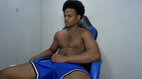 Snapshot of black_dicck chatting on 05.14.26 tu morenito online show from 05.14.26