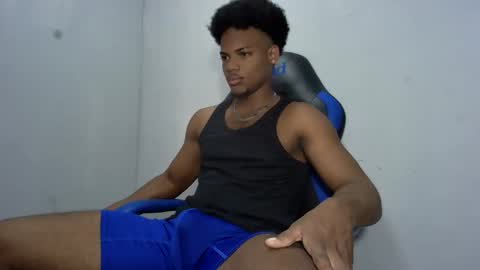Snapshot of black_dicck chatting on 05.17.26 tu morenito online show from 05.17.26