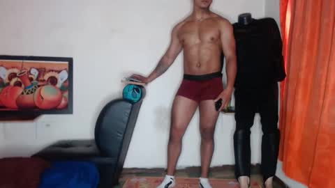 black_hot26 online show from 02.14.25