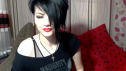 Snapshot of black_hot_01 chatting on 12.13.24 black_hot_01 online show from 12.13.24