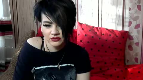 Snapshot of black_hot_01 chatting on 01.04.25 black_hot_01 online show from 01.04.25