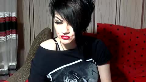 Snapshot of black_hot_01 chatting on 02.01.25 black_hot_01 online show from 02.01.25