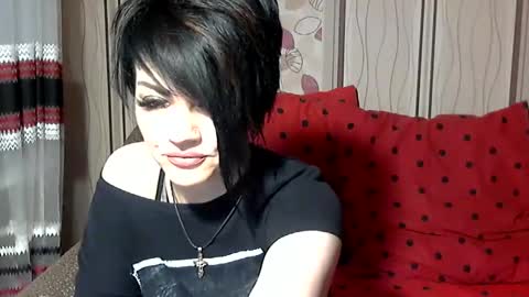 Snapshot of black_hot_01 chatting on 02.01.25 black_hot_01 online show from 02.01.25
