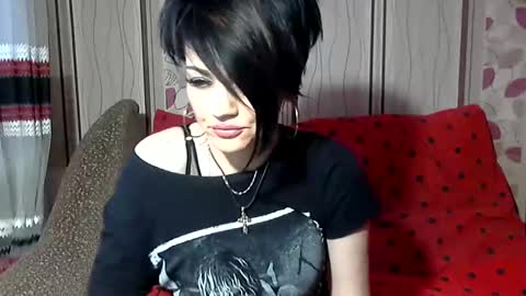 Snapshot of black_hot_01 chatting on 02.06.25 black_hot_01 online show from 02.06.25