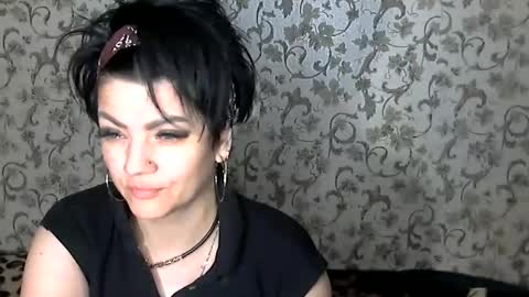 Snapshot of black_hot_01 chatting on 10.09.25 black_hot_01 online show from 10.09.25