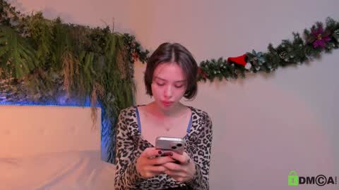 Snapshot of black_jenny chatting on 12.28.24 Jenny online show from 12.28.24