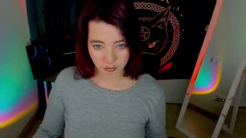  Black Kittie    Wednesday - 1300 - 1900 GMT help me get 100 thumbs up online show from 01.19.26