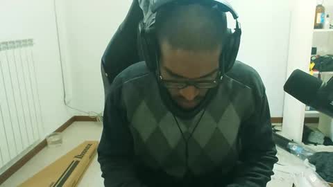 Snapshot of black_lollipop chatting on 03.20.26 Master online show from 03.20.26