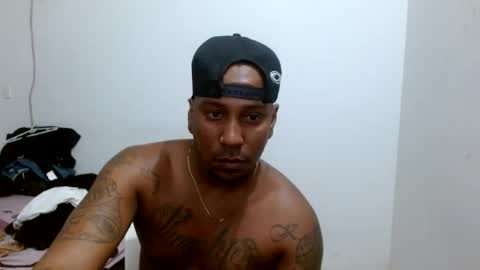 Snapshot of black_men22_ chatting on 06.23.26 B L A C K M E N online show from 06.23.26