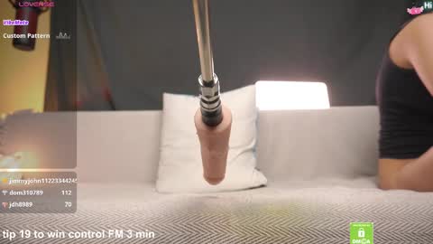 Snapshot of black_n_wh1te chatting on 02.15.25 black_n_wh1te online show from 02.15.25