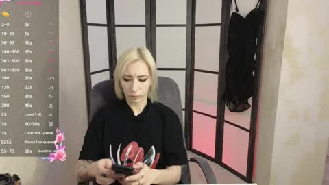 Emily online show from 04.23.26