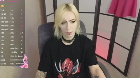 Snapshot of black_orchides chatting on 06.18.26 Emily online show from 06.18.26