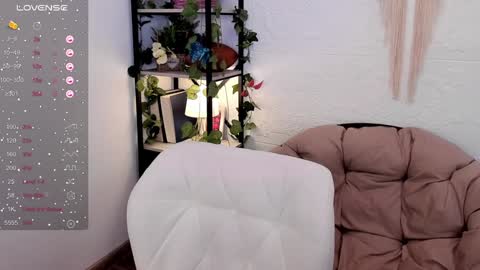 Mon Mon online show from 01.19.25