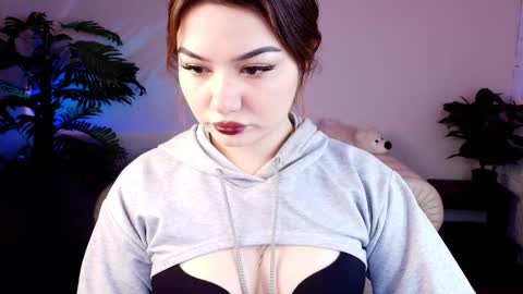 Mon Mon online show from 02.11.26