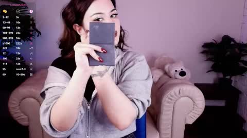 Mon Mon online show from 02.25.26