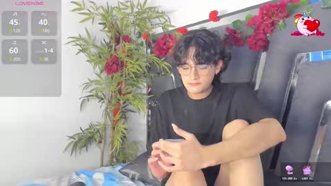 Snapshot of black_rose02 chatting on 03.09.25 B L A C K R O S E online show from 03.09.25