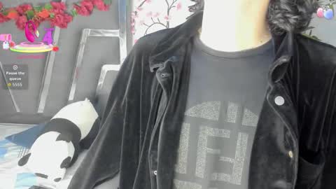 Snapshot of black_rose02 chatting on 09.23.25 B L A C K R O S E online show from 09.23.25