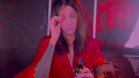 Kristin online show from 10.27.25