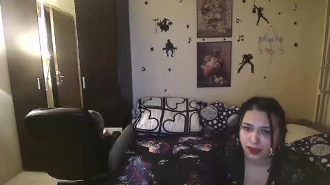 Snapshot of blackandwhiteboy6 chatting on 02.13.25 blackandwhiteboy6 online show from 02.13.25