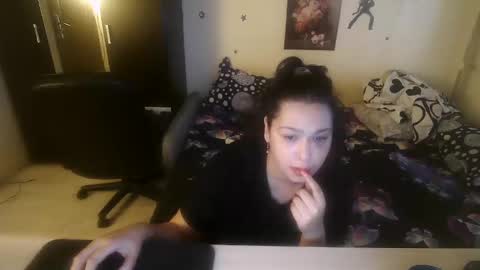 Snapshot of blackandwhiteboy6 chatting on 02.28.25 blackandwhiteboy6 online show from 02.28.25