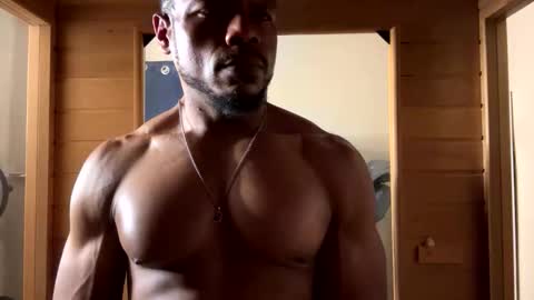 Snapshot of blackdragonaspect chatting on 01.10.26 Sabellian Ukukhothama online show from 01.10.26