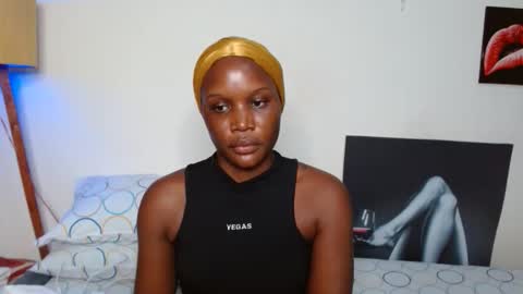 Smiley sylivia online show from 09.17.25