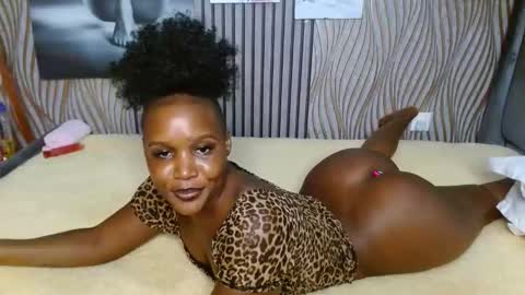 Smiley sylivia online show from 04.17.26