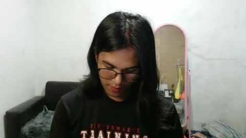 Ellez online show from 12.14.24