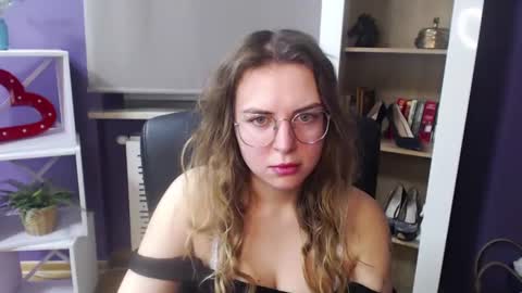 Z O E Y online show from 01.27.25