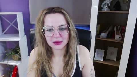 Z O E Y online show from 03.30.26