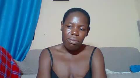 Snapshot of blacksexygal chatting on 05.30.26 SARAH online show from 05.30.26