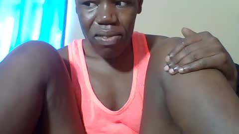 Snapshot of blacksexygal chatting on 07.18.26 SARAH online show from 07.18.26