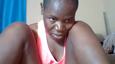 Snapshot of blacksexygal chatting on 08.01.26 SARAH online show from 08.01.26