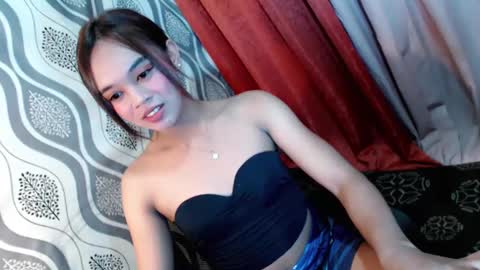 Snapshot of blacky_luna chatting on 01.02.25 sweetyluna online show from 01.02.25