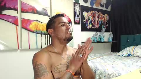 Snapshot of blade_foxx chatting on 12.02.24 Richard online show from 12.02.24