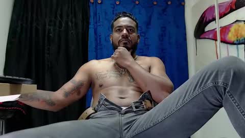 Snapshot of blade_foxx chatting on 03.04.25 Richard online show from 03.04.25