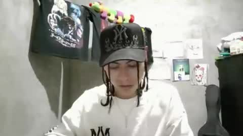 Snapshot of blade_sensual chatting on 06.27.26 blade_sensual online show from 06.27.26