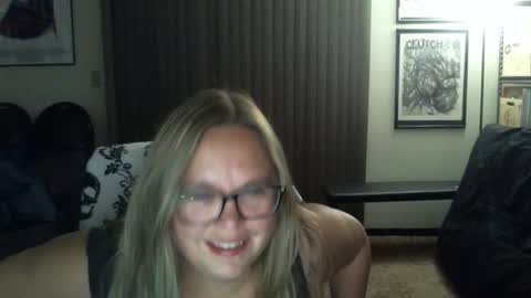 bladesizzo3111 online show from 09.17.25