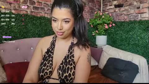 Snapshot of blairdarlingx chatting on 04.22.26 Blair Darling online show from 04.22.26