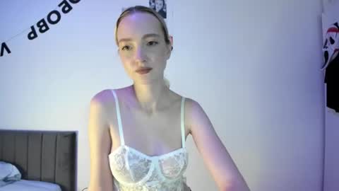 Snapshot of blairmarfl chatting on 07.15.26 Blair online show from 07.15.26