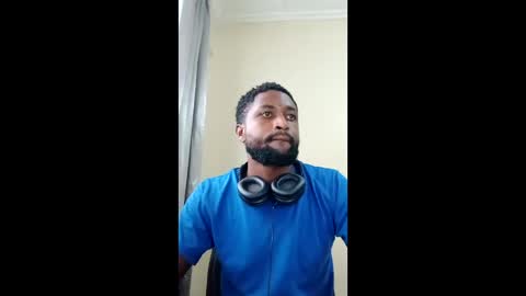 Snapshot of blakchiise chatting on 04.23.26 blakchiise online show from 04.23.26